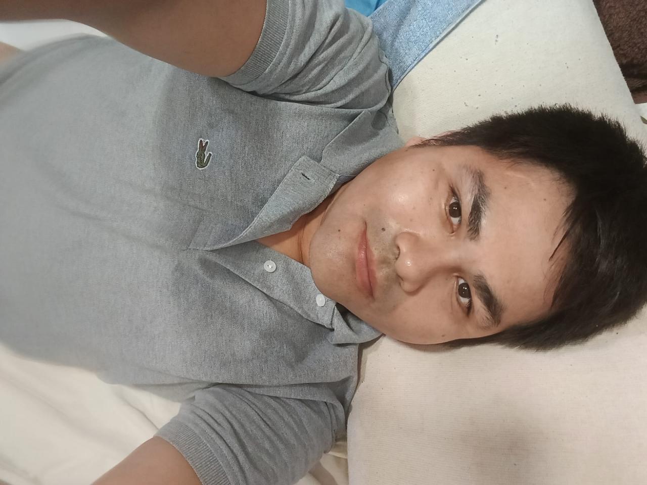 674265641: Chico busca chica en Barcelona