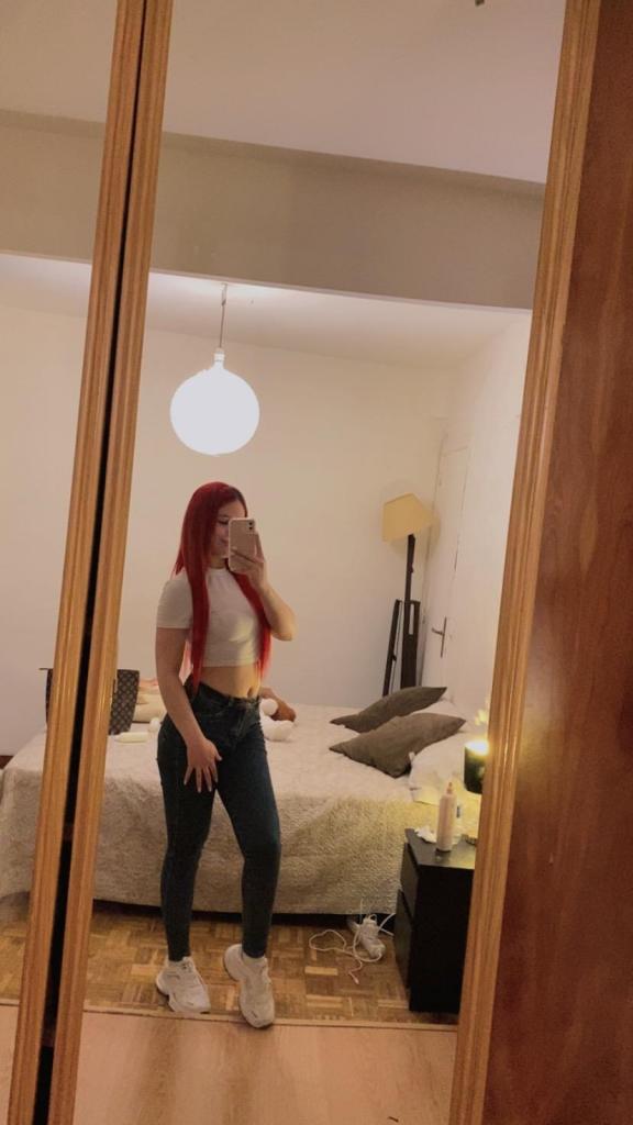 Chica busca chico en Ibiza: 