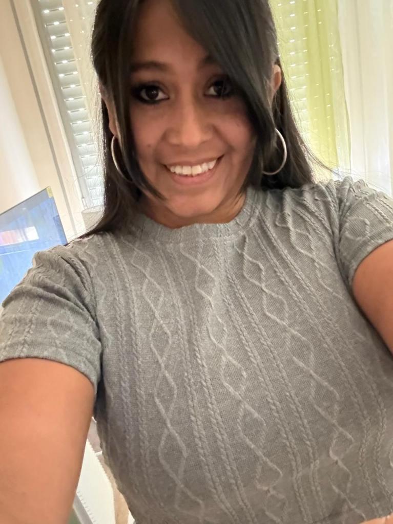 612477782: Chica busca chico en León