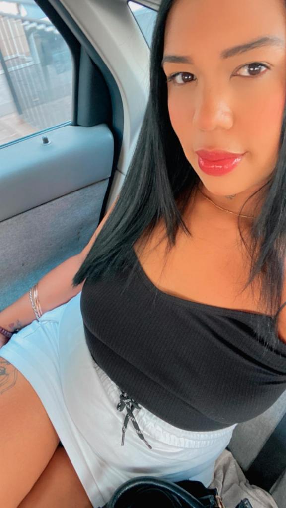 Chica busca chico en Sevilla: 