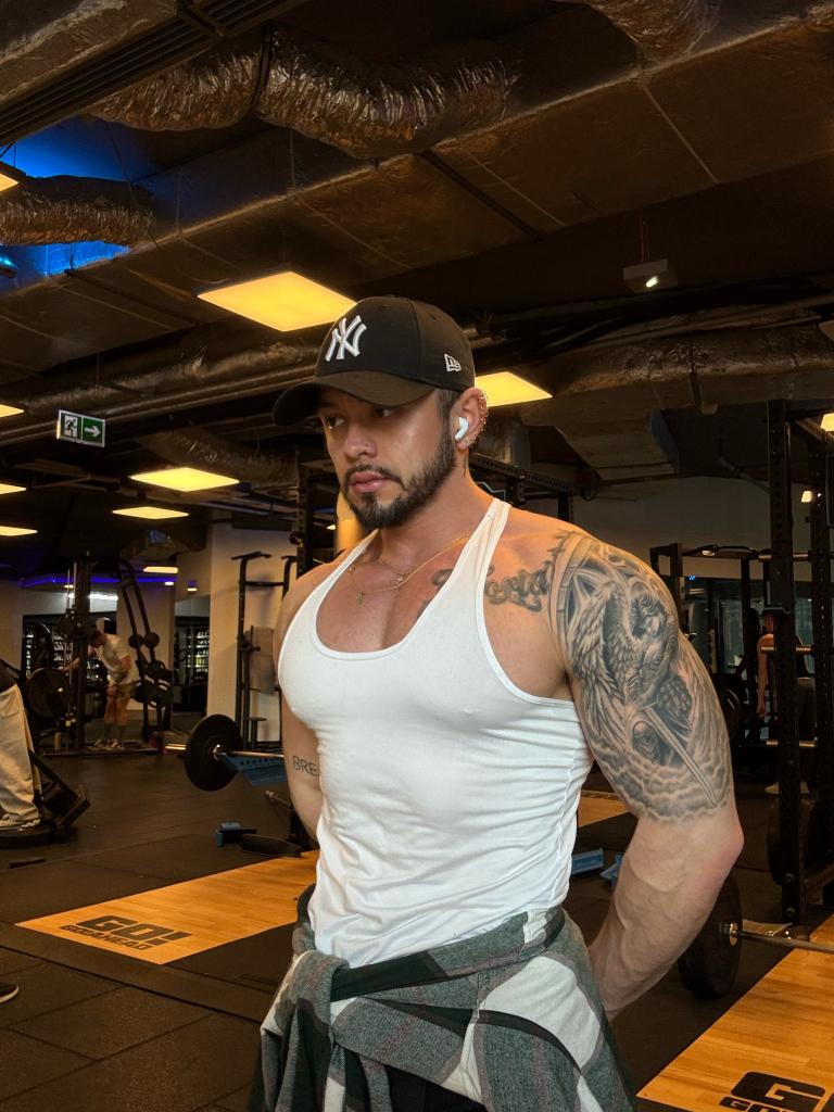 624411692: Chico busca chica en Almería