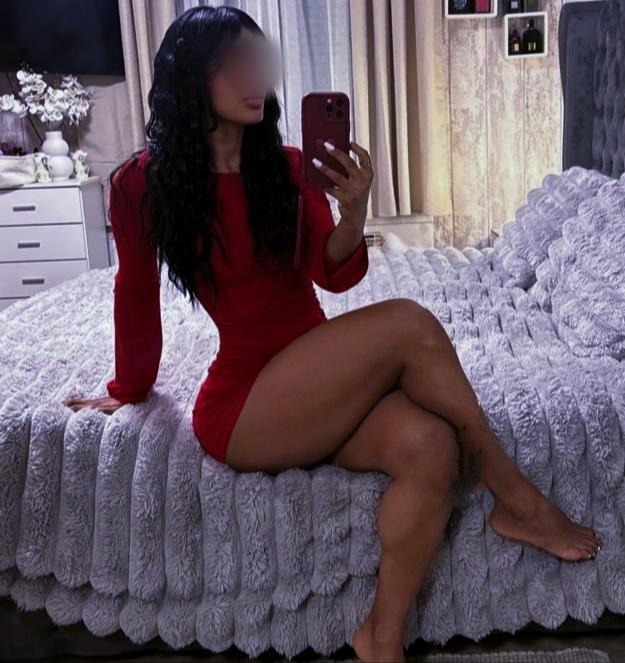 Chica busca chico en Granada: 