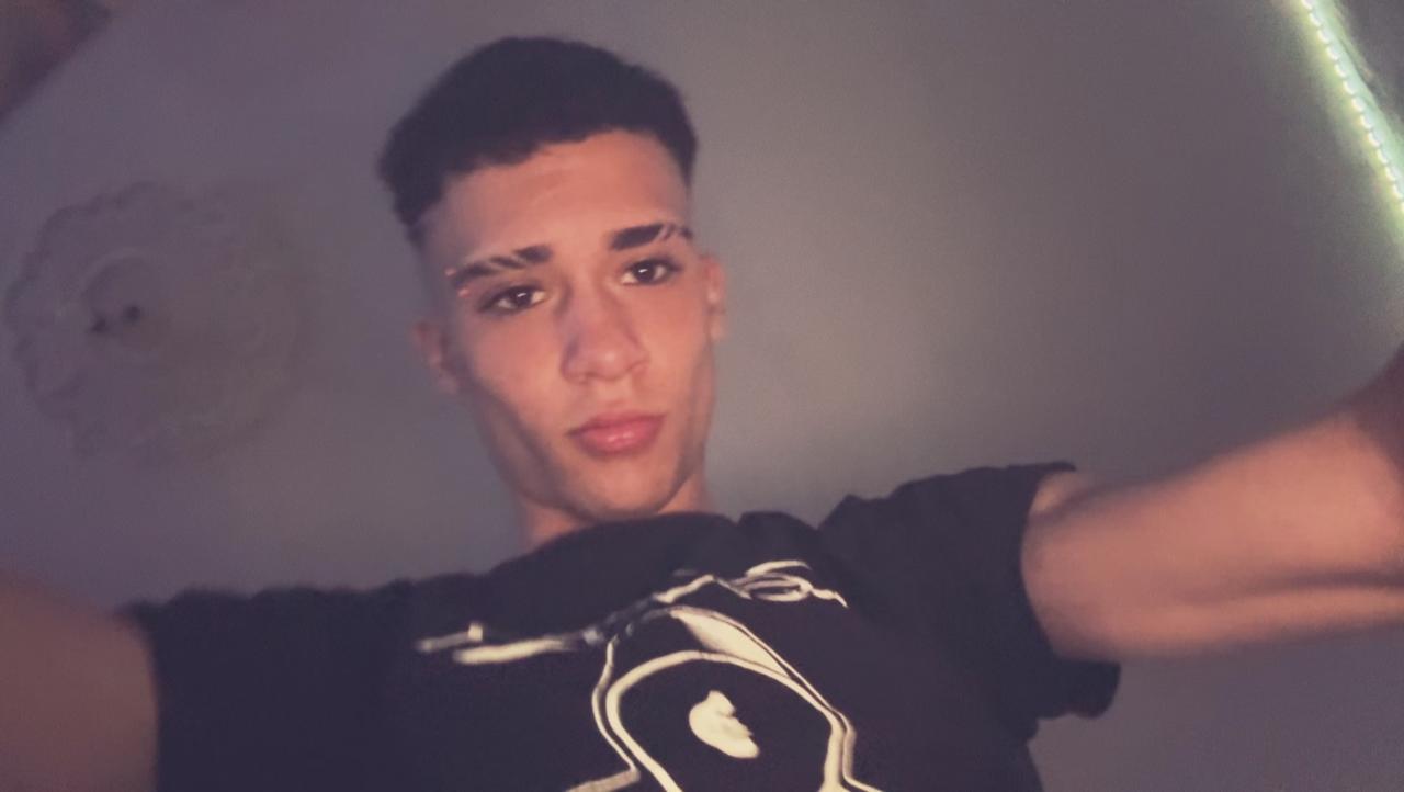 Chico busca chica en Málaga: 