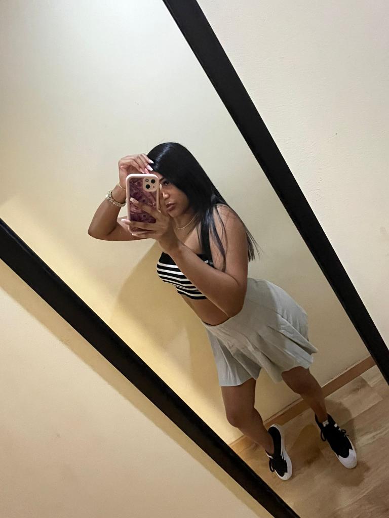 Chica busca chico en Huelva: 