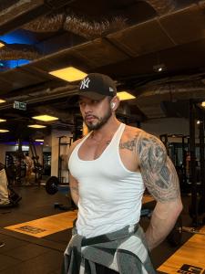 624411692: Chico busca chica en Almería