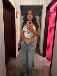 671523795: Travesti en León