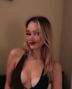 613595493: Chica busca chico en Málaga