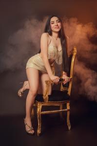 696574593: Chica busca chico en Madrid