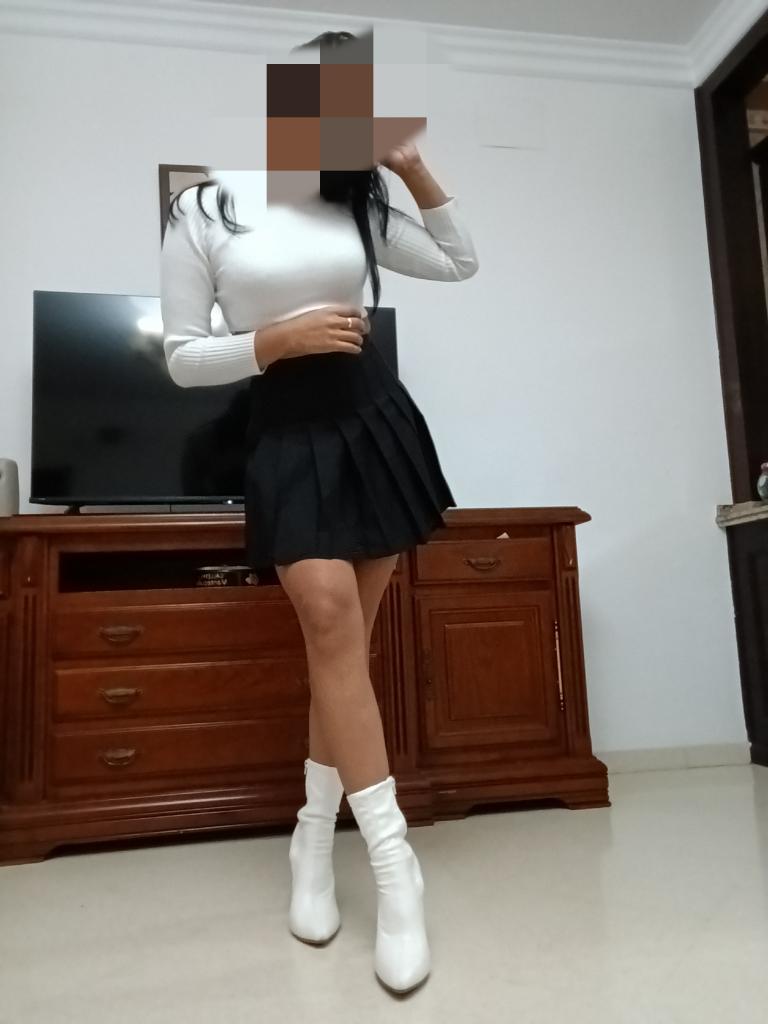 Chica busca chico en Almería: 