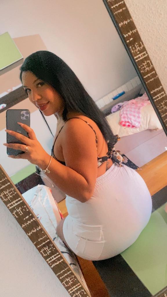 Chica busca chico en Sevilla: 