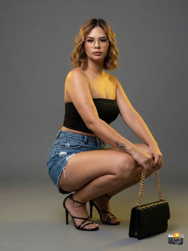 Chica busca chico en Cádiz: 