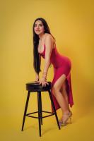 696574593: Chica busca chico en Madrid