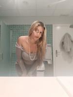 617969907: Chica busca chico en Málaga