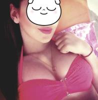 613343635: Chica busca chico en Barcelona