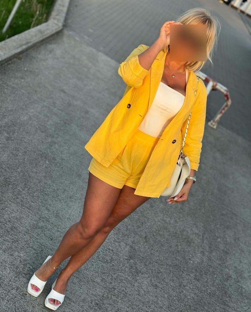 631748217: Chica busca chico en Badajoz