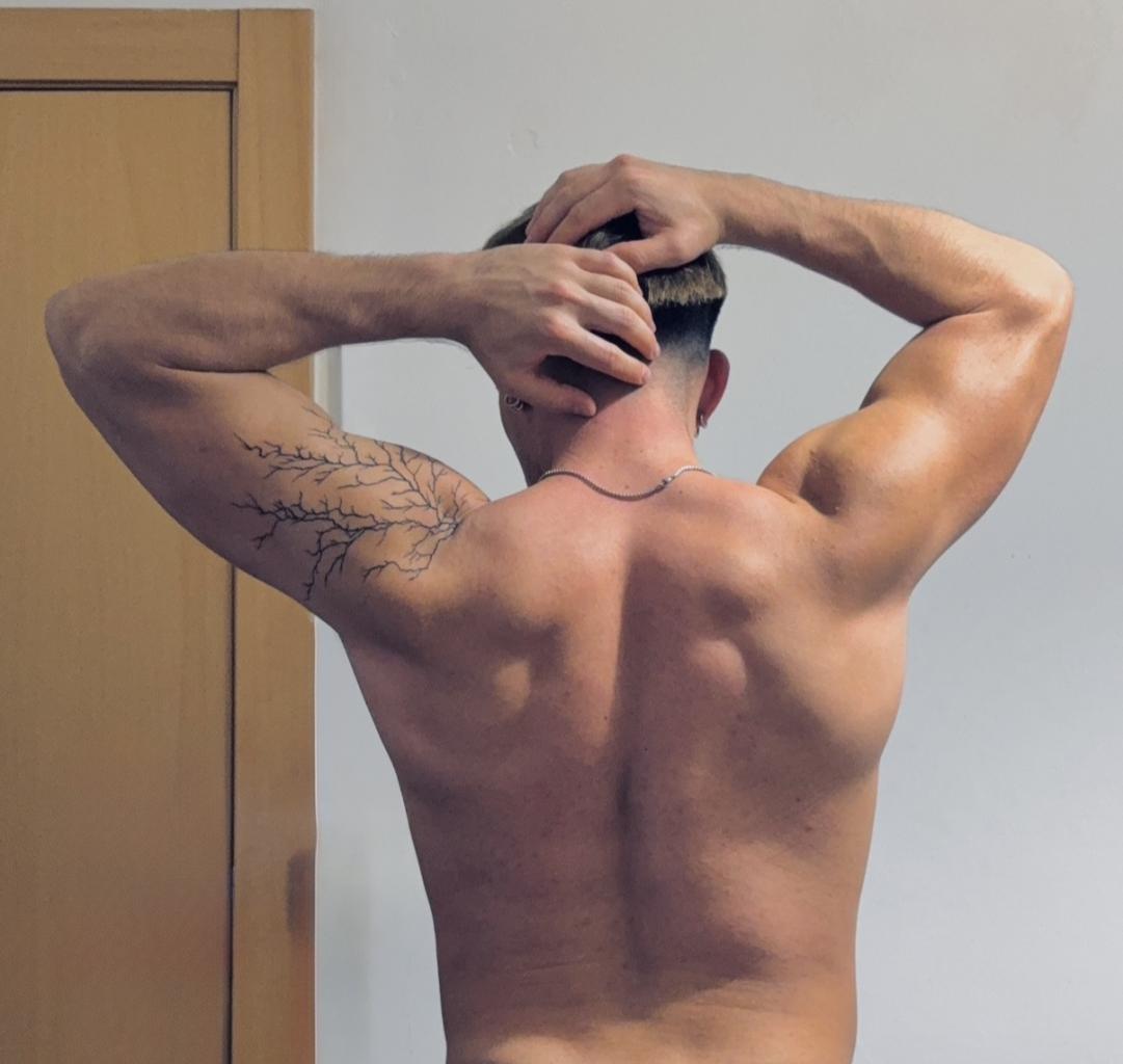 Chico busca chica en Málaga: 