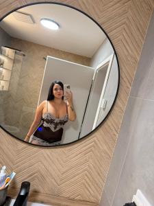 664489169: Chica busca chico en Almería