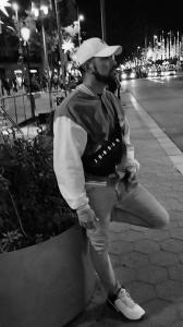 Chico busca chica en Barcelona: 