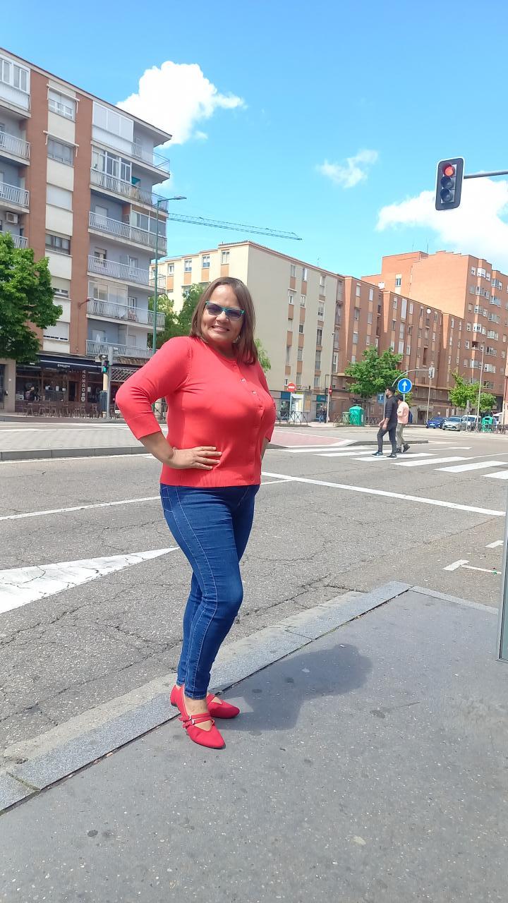 Chica busca chico en Sevilla: 