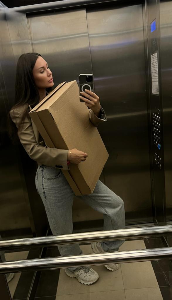 631828566: Chica busca chico en Almería