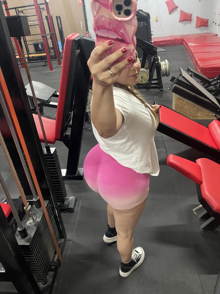 614511231: Chica busca chico en Murcia