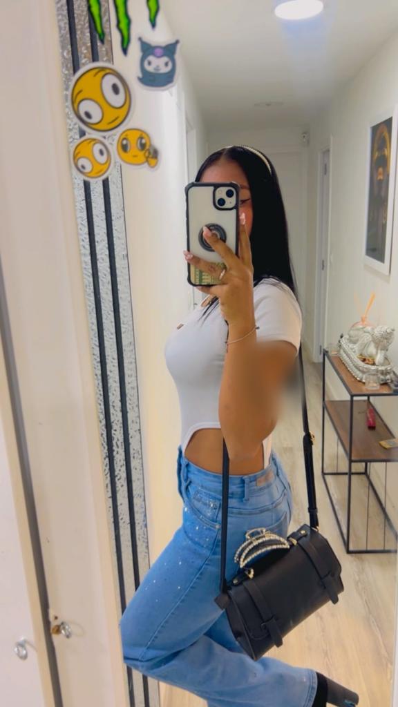 623207716: Chica busca chico en Madrid