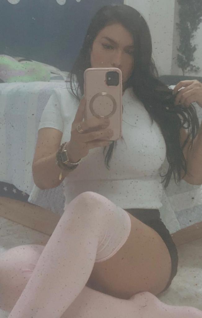 602733798: Chica busca chico en Madrid