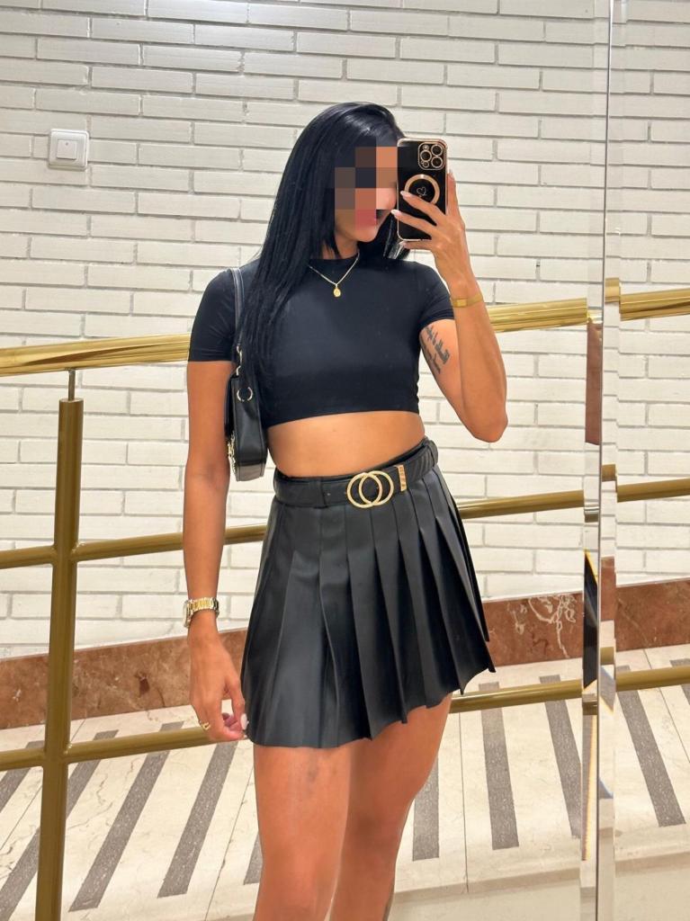 Chica busca chico en Alicante: 