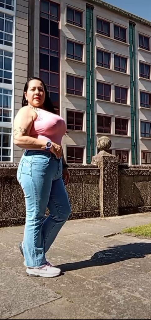 Chica busca chico en Pontevedra: 