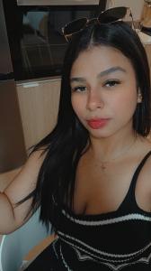 667891530: Chica busca chico en Gerona