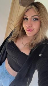 661468493: Transexual en Ciudad Real