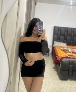 624325761: Chica busca chico en Barcelona