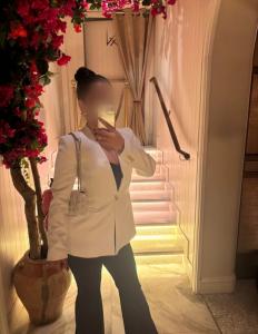 622684294: Chica busca chico en Sevilla
