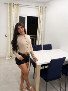 613786889: Travesti en Las Palmas
