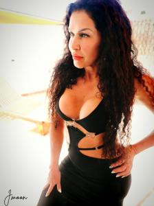 640604429: Chica busca chico en Ibiza