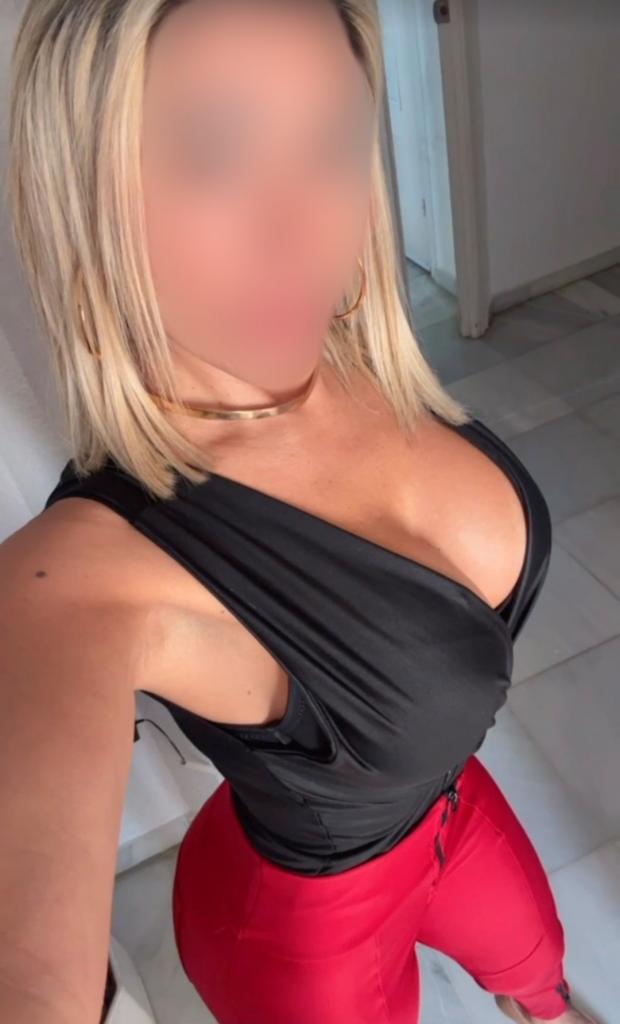 613307216: Chica busca chico en Málaga