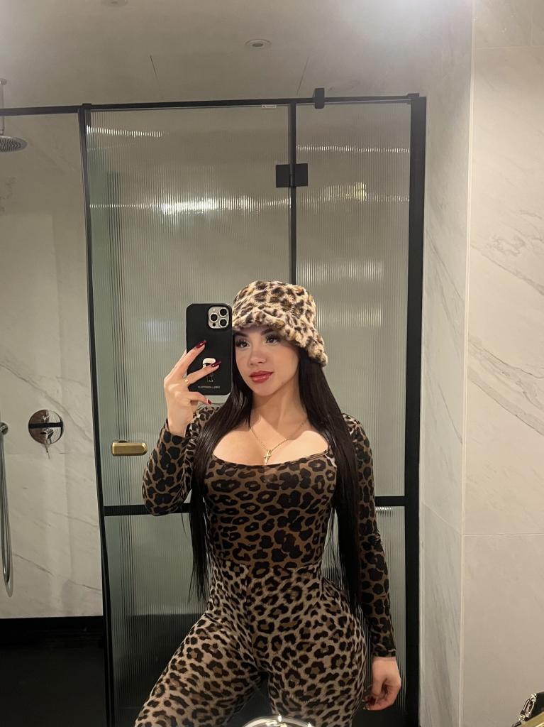 654947632: Chica busca chico en Valencia