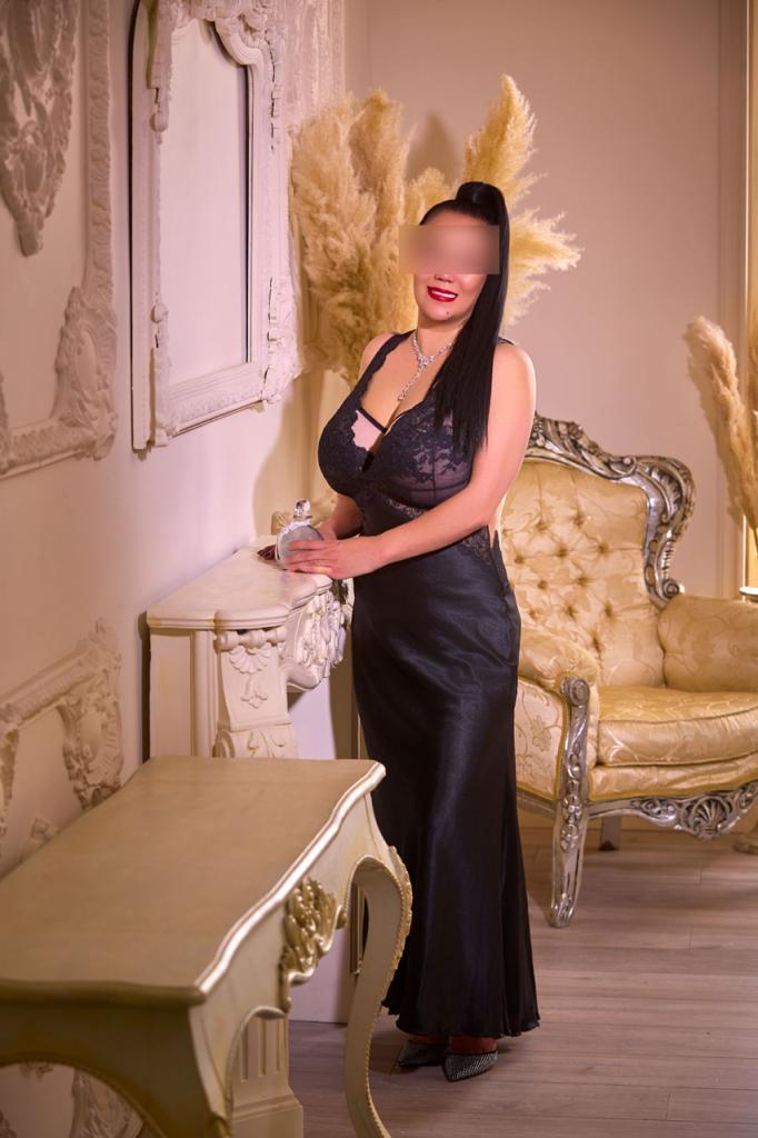 Chica busca chico en Sevilla: 