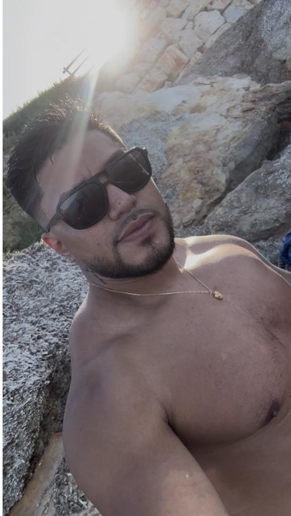 610422726: Chico busca chica en Alicante