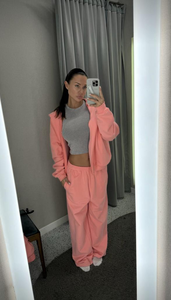 631828566: Chica busca chico en Almería