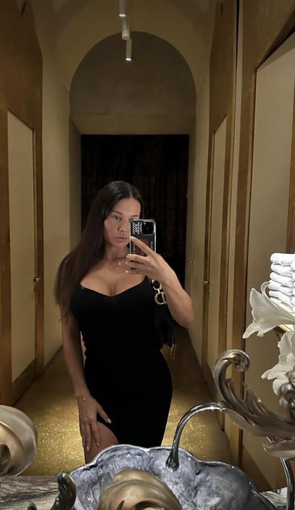 Chica busca chico en Almería: 