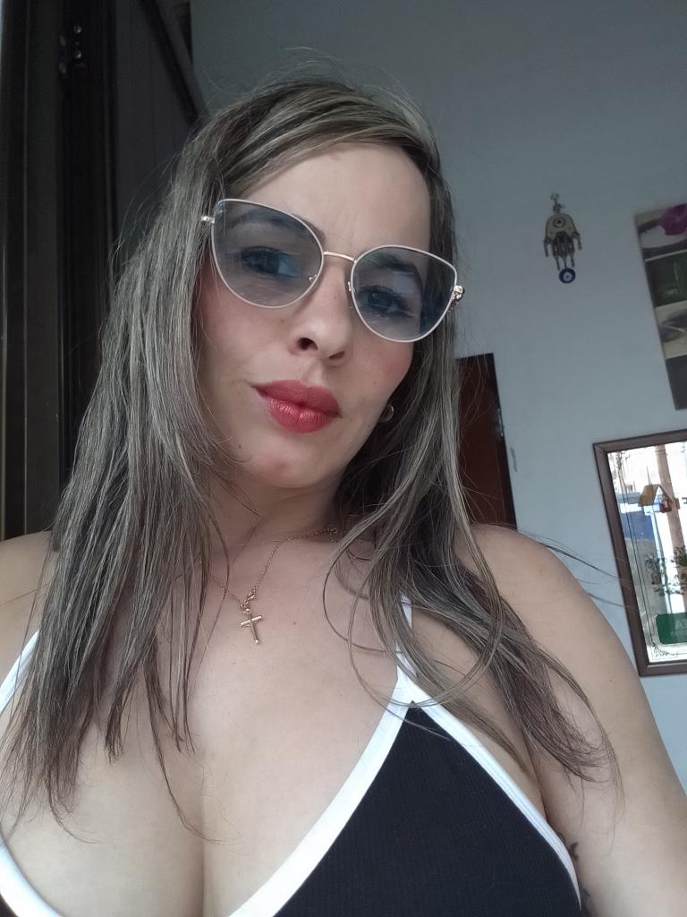 Chica busca chico en Las Palmas: Chica busca chico