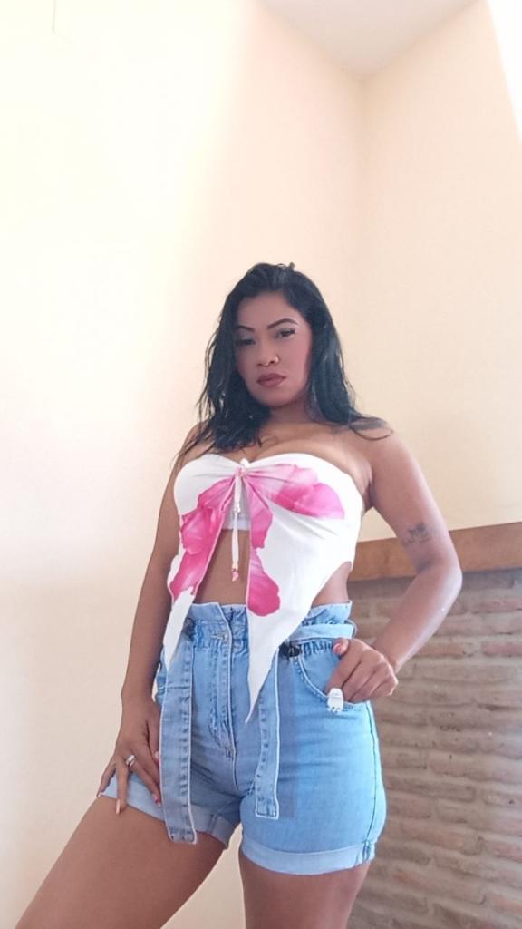 Chica busca chico en Cádiz: 