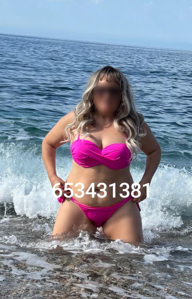 692429990: Chica busca chico en Almería
