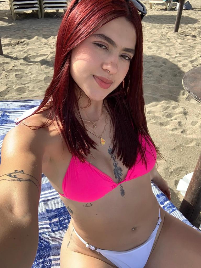 617492072: Chica busca chico en Barcelona