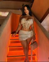 613338416: Chica busca chico en Tarragona