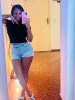 666682496: Chica busca chico en Ibiza