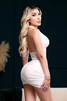611329453: Chica busca chico en Barcelona