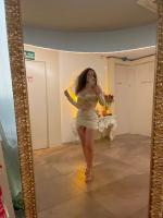 640262571: Chica busca chico en Barcelona