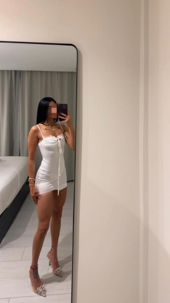 Chica busca chico en Alicante: 